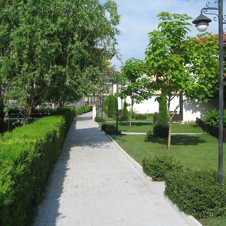 Apartcomplex Chateau Aheloi Exterior foto
