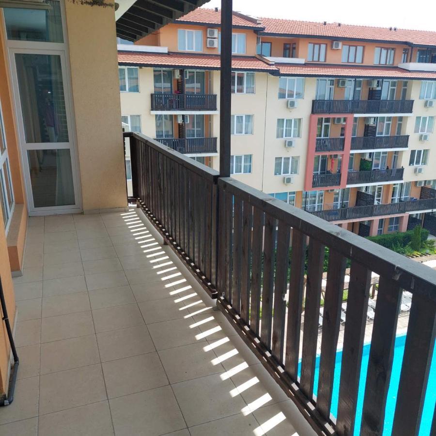Apartcomplex Chateau Aheloi Exterior foto