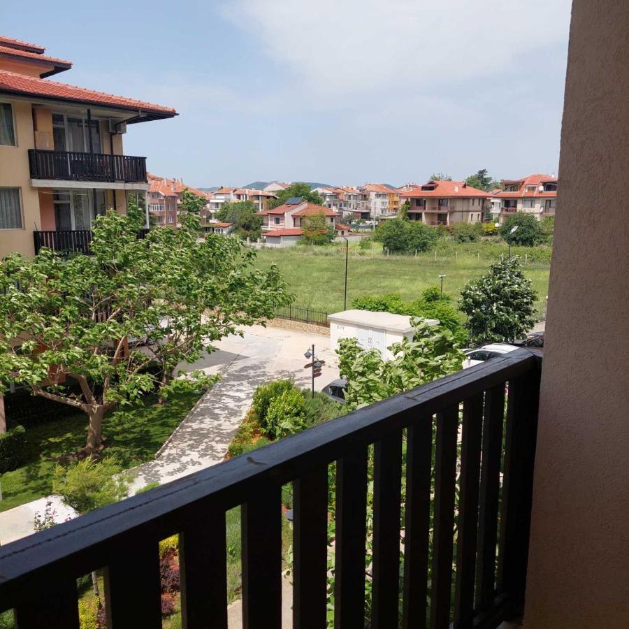 Apartcomplex Chateau Aheloi Exterior foto