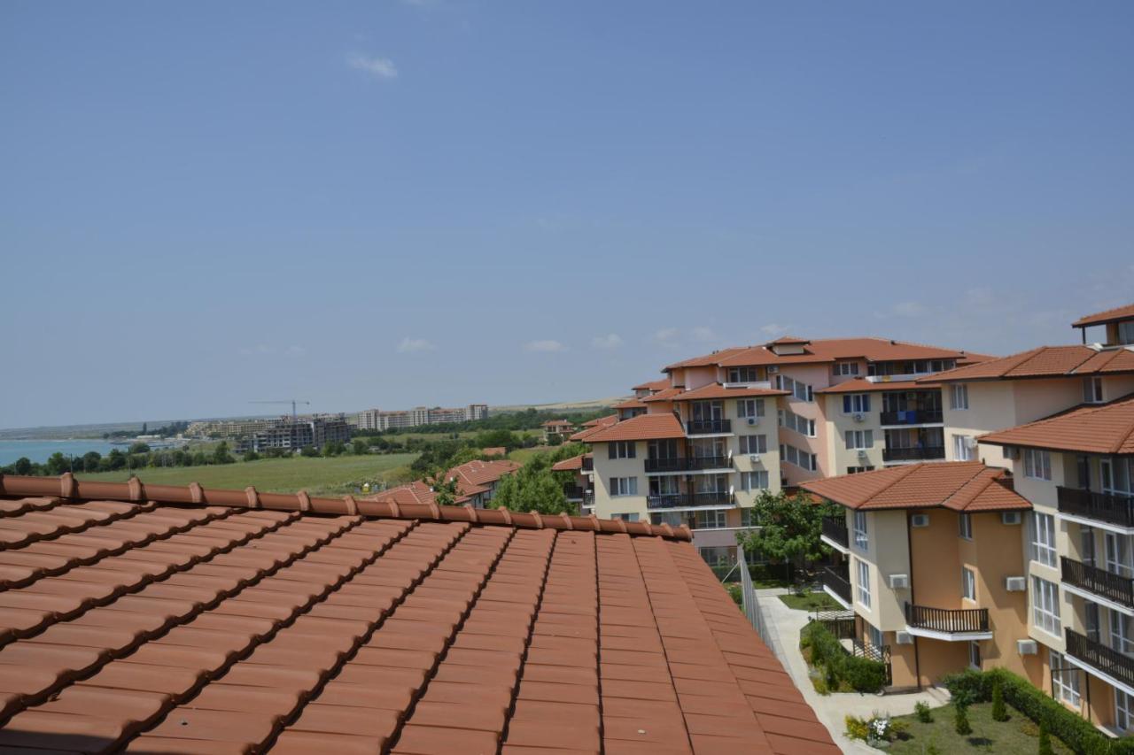 Apartcomplex Chateau Aheloi Exterior foto