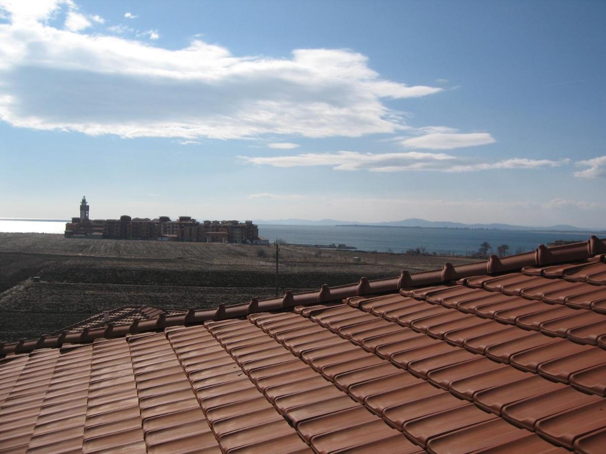 Apartcomplex Chateau Aheloi Exterior foto