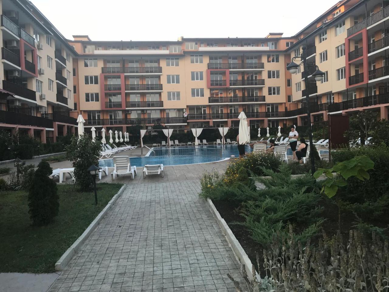 Apartcomplex Chateau Aheloi Exterior foto