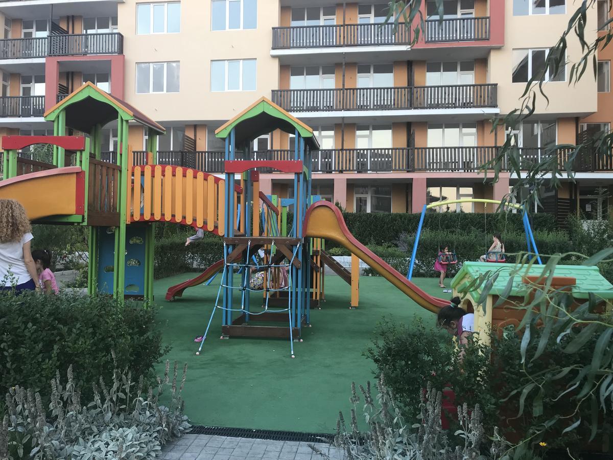 Apartcomplex Chateau Aheloi Exterior foto
