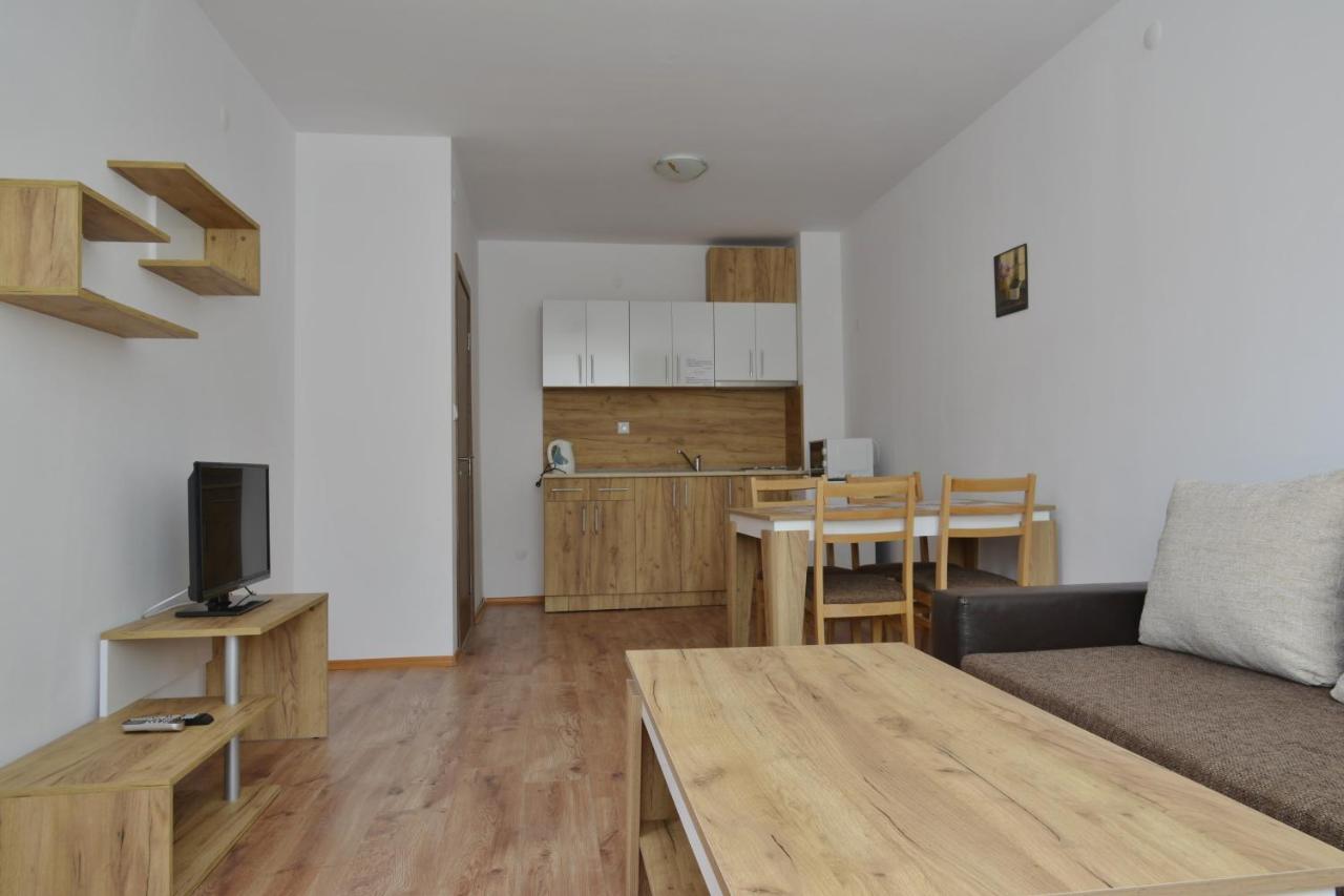 Apartcomplex Chateau Aheloi Exterior foto